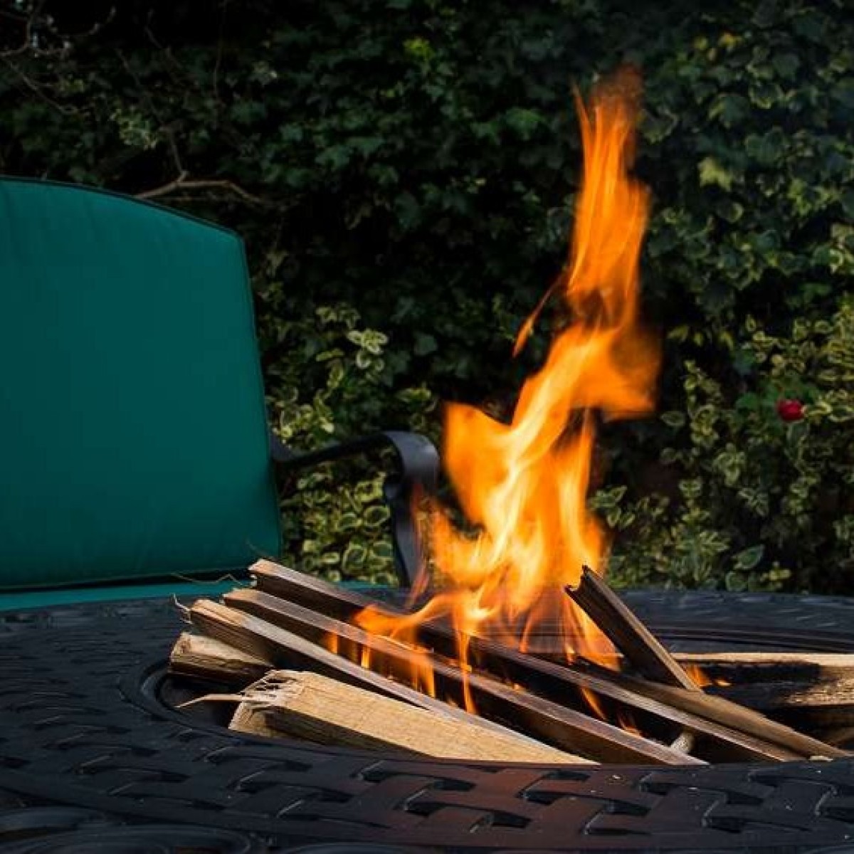 Two seater firepit set