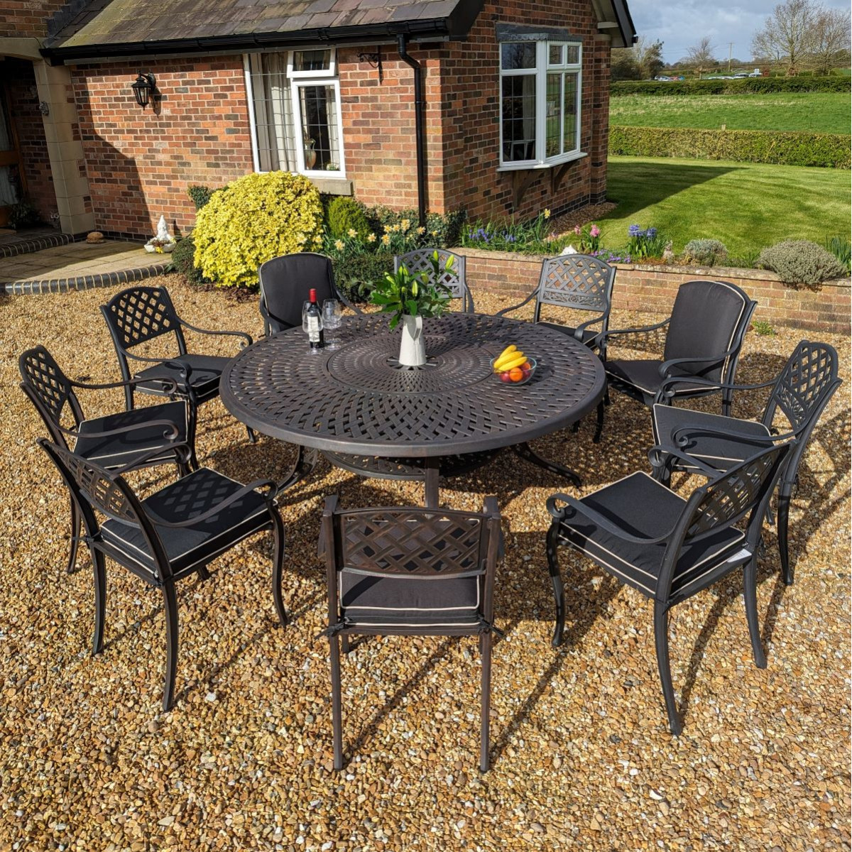 round garden table and chairs metal